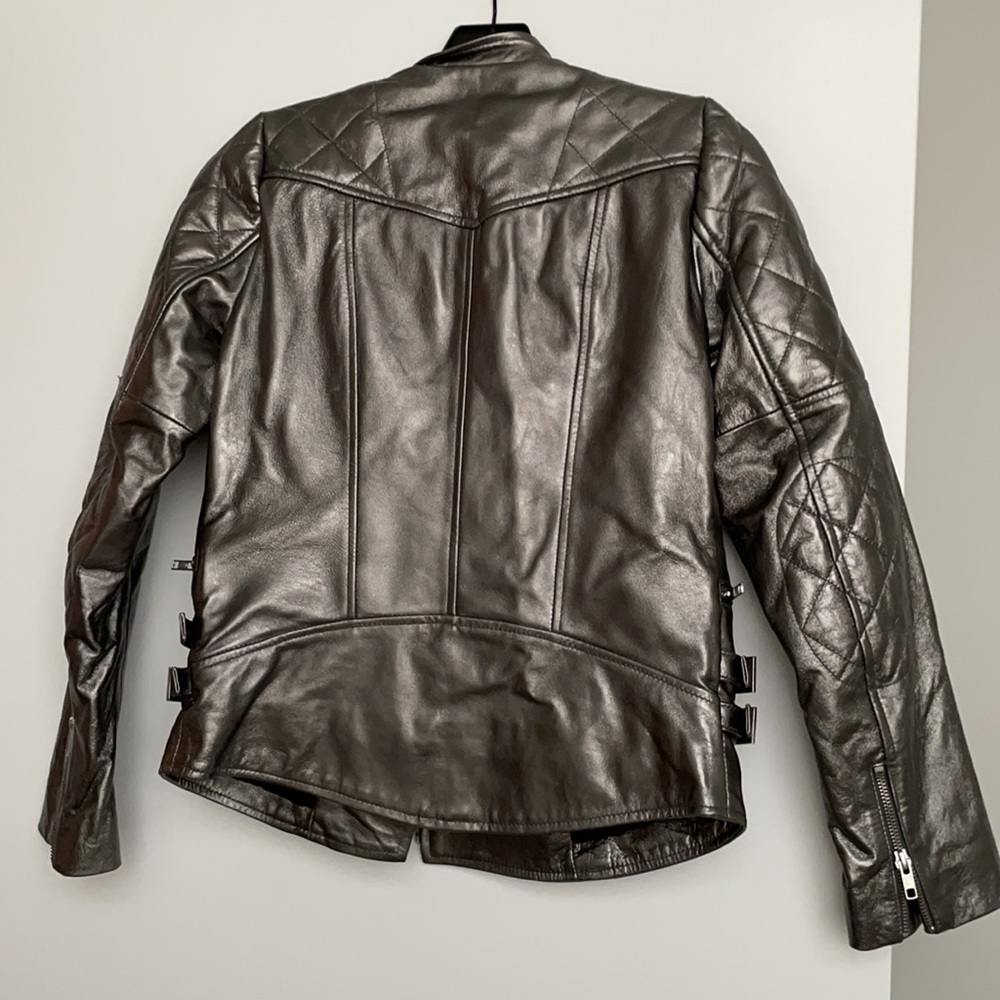 Leather jacket - Picture 9 of 10